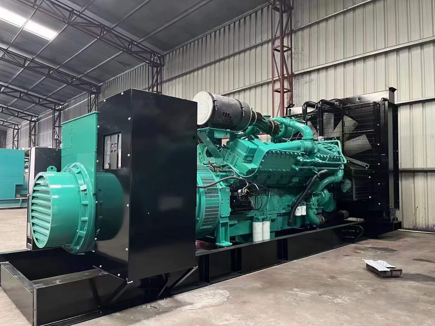 溪湖如何降低 800kW 柴油发电机输出电流的波动？